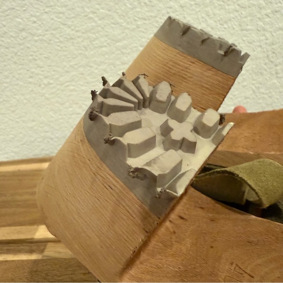 MIA Made in Europe Abba Mary Jane Swedish Clogs in Suede Olive- Size 40 - Picture 6 of 9